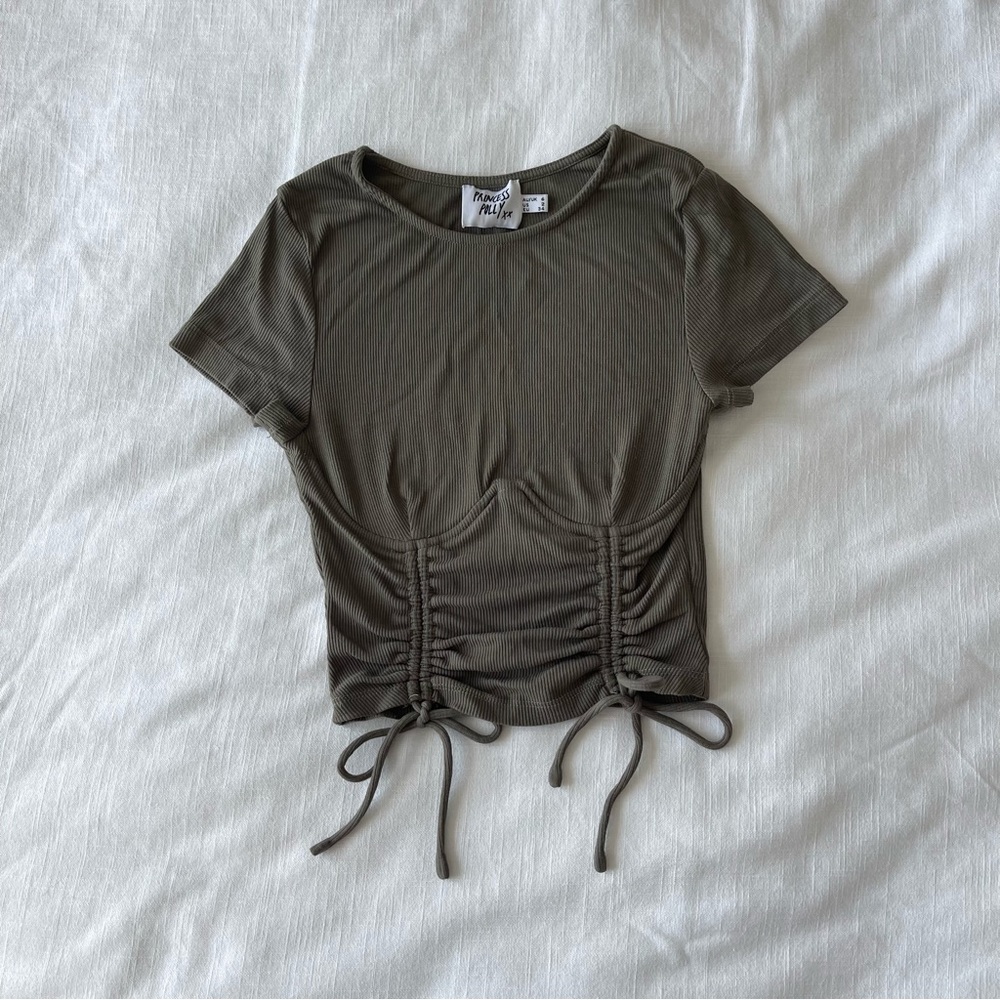 Princess Polly “Stormi” crop top